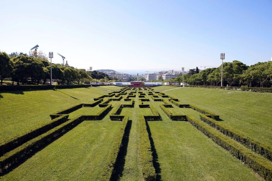 Lisbon: Full-Day City Tour with Cable Car Ride - The Park of Nations and the cable car