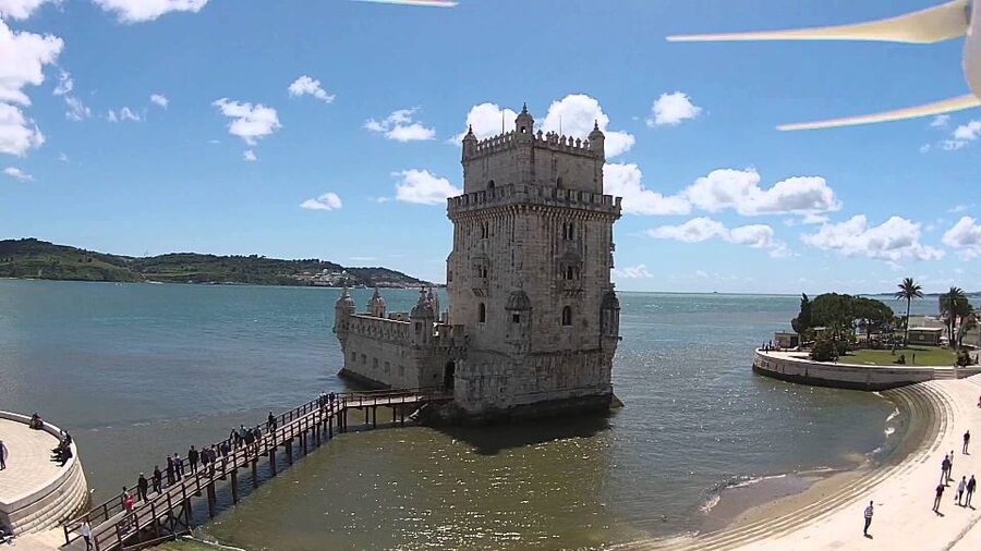 Lisbon: Full-Day Small-Group City Tour with Hotel Pickup - Key points to know before booking