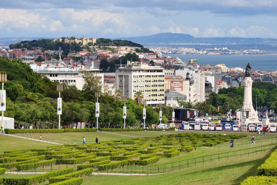 Lisbon: Full-Day Small-Group City Tour with Hotel Pickup - Price, comfort, and overall value