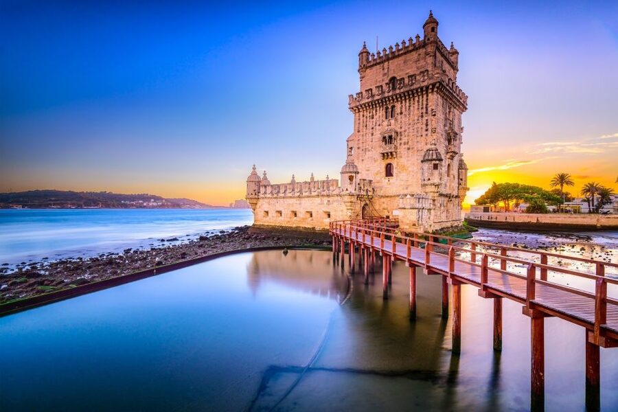 Lisbon: Full-Day Small-Group City Tour with Hotel Pickup - Belém Tower and the Monument to the Discoveries