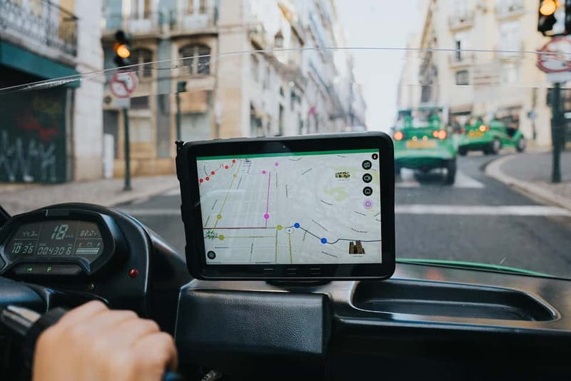 Lisbon: GPS-Guided Spinach Tour by Electric Car - Belém, the Discoveries, and the riverfront sights