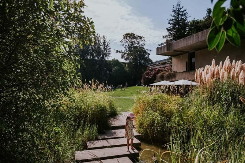 Lisbon: Gulbenkian Collection+Centro de Arte Moderna Ticket - Finding Portugal at CAM