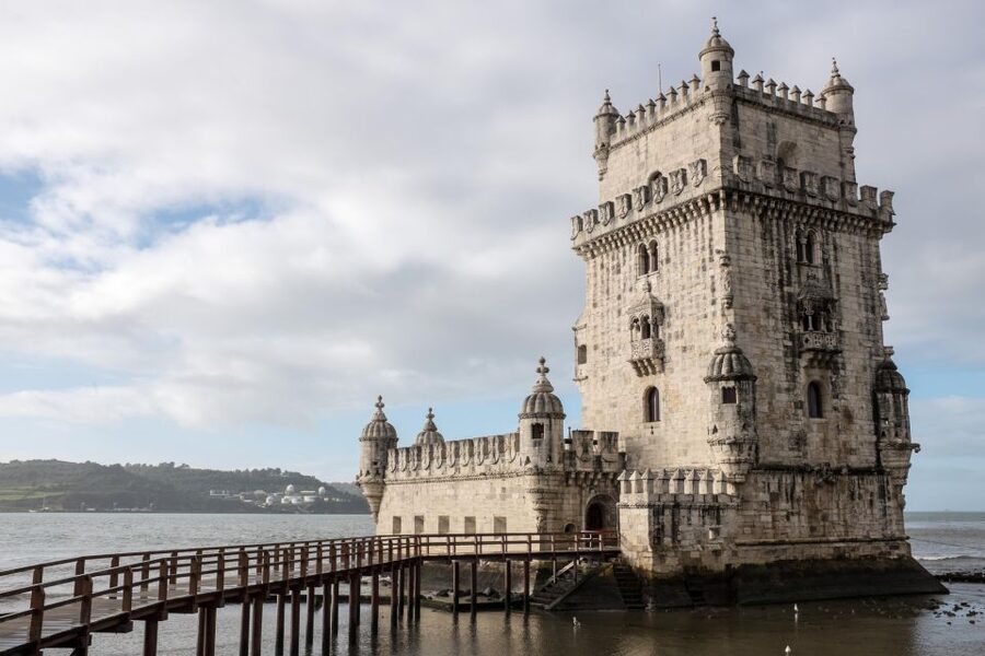 Lisbon: Half-Day City Tour - How the coach changes the experience