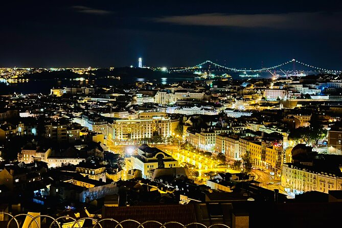 Lisbon: Historic City Tour by Tuk-Tuk - Santa Luzia, Portas do Sol, and the art of the short stop