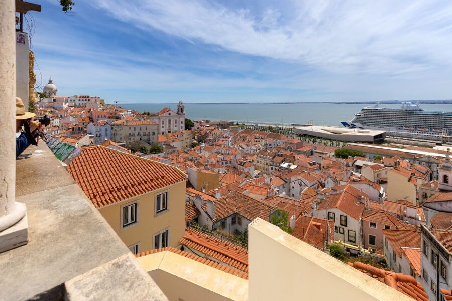 Lisbon: History, Stories and Lifestyle Walking Tour - Why this tour works as a first look at Lisbon