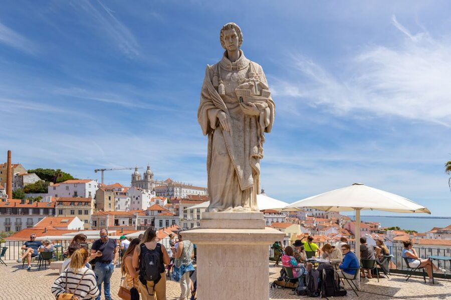 Lisbon: History, Stories and Lifestyle Walking Tour - Santa Justa and the rebuilt Baixa