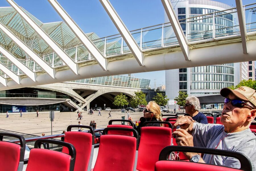 Lisbon: Hop-On Hop-Off Bus Tour - Cascais Line: make it a separate day
