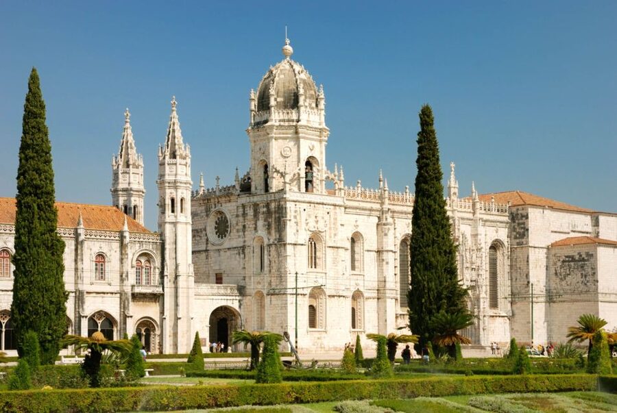 Lisbon: Jerónimos Monastery E-Ticket and Audio Guide - Why Jerónimos Monastery deserves your morning