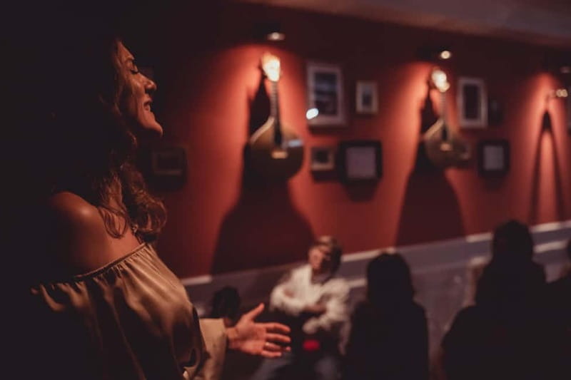 Lisbon: Live Fado Show with Port Wine in Historic Center - Should you book Lisboa em Fado?