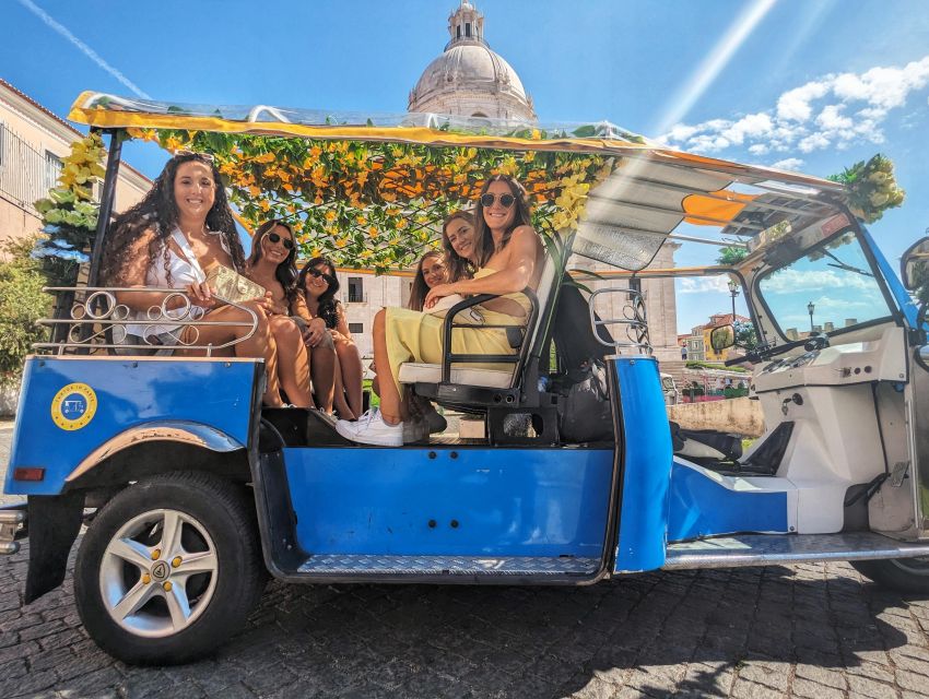 Lisbon: Old Town TukTuk Tour and Scenic Viewpoints in Alfama - Key things to know before booking
