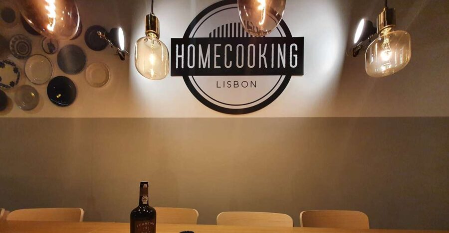 Lisbon: Pastel de Nata Baking Class - The oven changes everything
