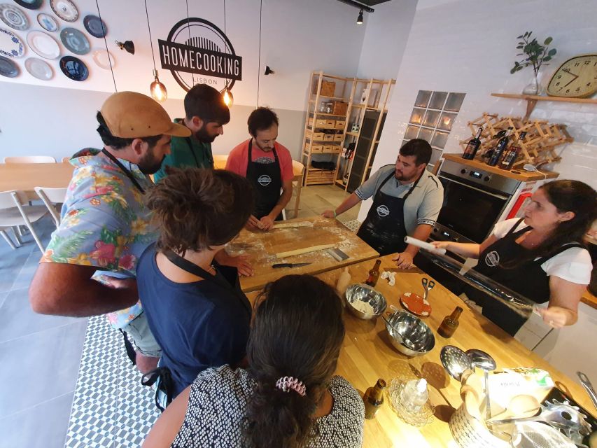 Lisbon: Pastel de Nata Baking Class - Drinks turn the lesson into a social break