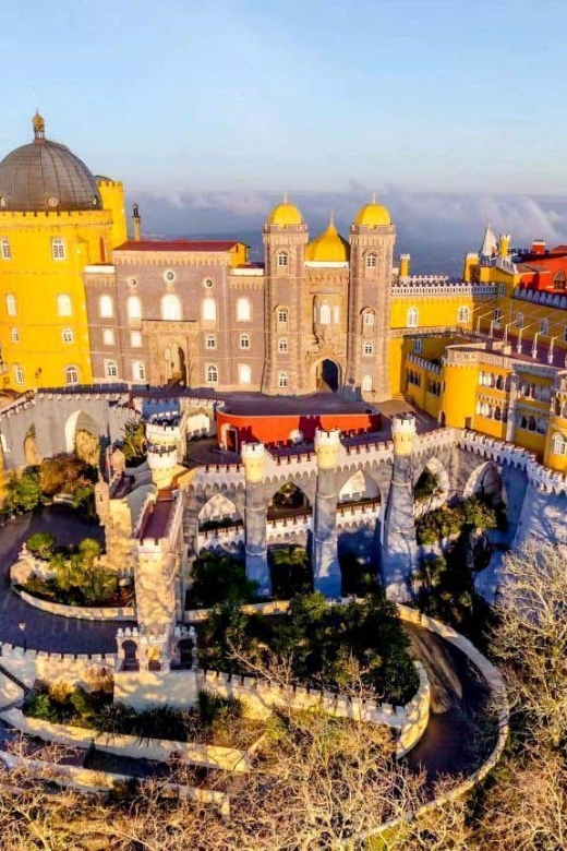 Lisbon: Pena Palace, Moorish Castle, Qta. Regaleira & Sintra - What the extra itinerary stops mean