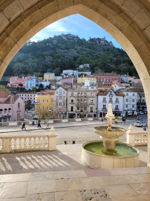 Lisbon: Pena Palace, Regaleira, Sintra, and Cascais Day Trip - Cascais: a short final stop by the sea