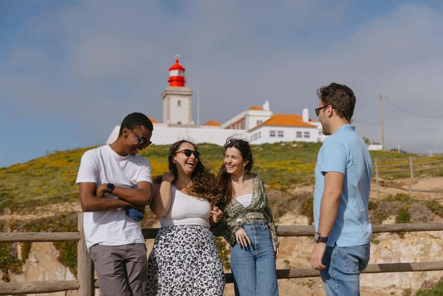 Lisbon: Pena Palace, Sintra, Cabo da Roca, & Cascais Daytrip - Guides are a major part of the experience