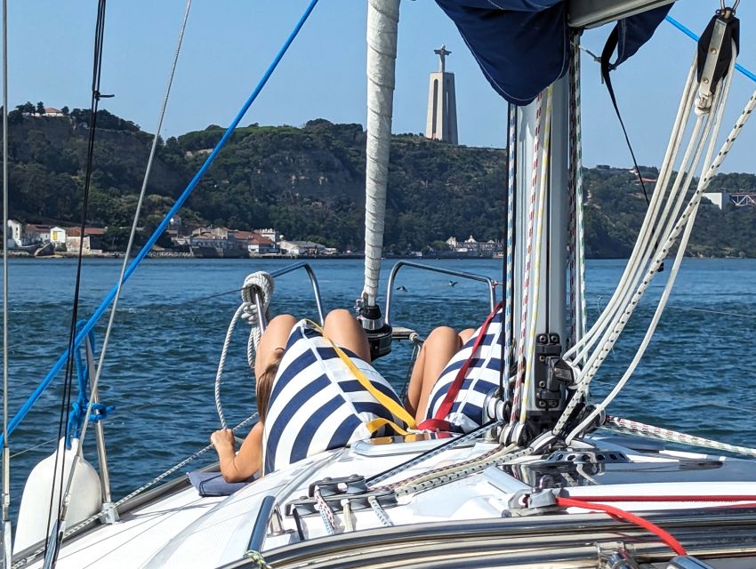 Lisbon: Private Boutique Boat Tour – Sail in Style - Christ the King and Lisbon’s central shore