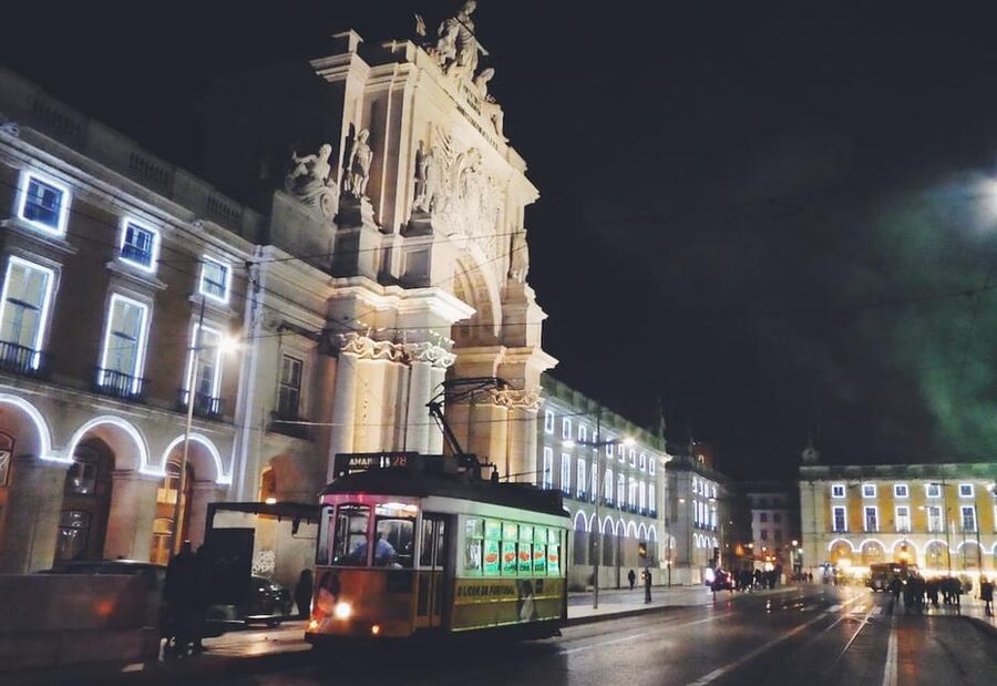 Lisbon: Private Christmas Lights Tour by Eco Tuk Tuk - Cais do Sodré and the ride into central Lisbon