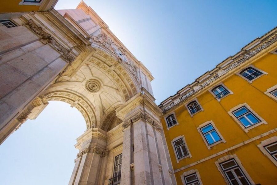 Lisbon: Private City Tour by Eco Tuk Tuk - Key points at a glance