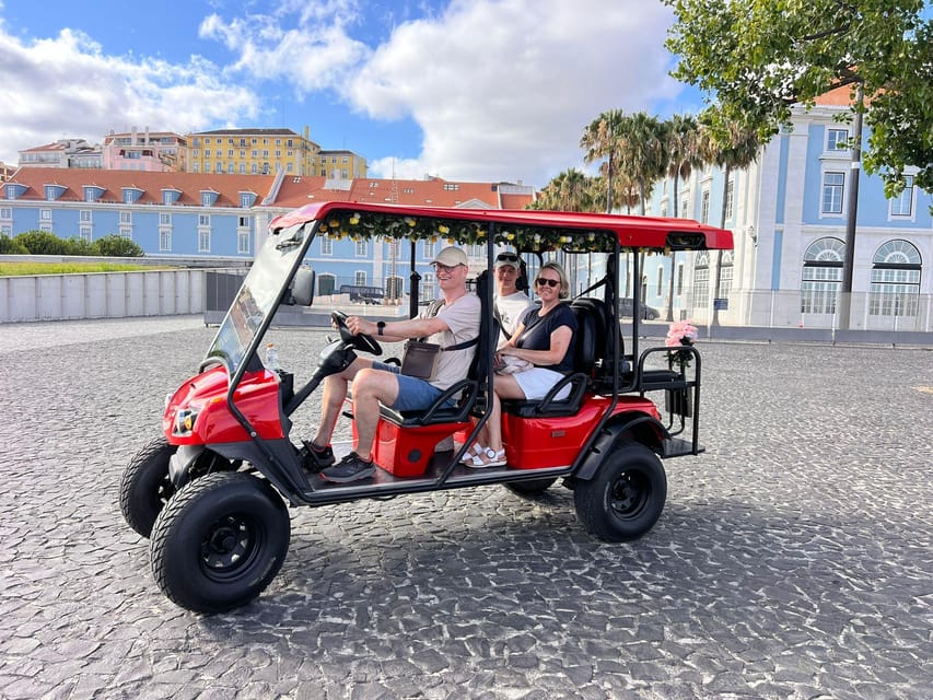 Lisbon: Private City Tour by Tuk-Tuk - What the guide adds