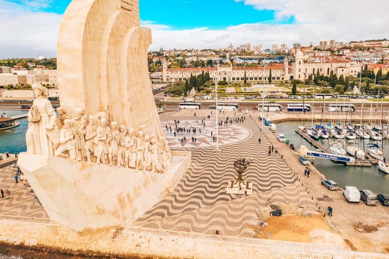Lisbon: Private Grand Experience City Tour - What the guides add to the day