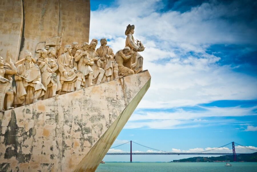 Lisbon: Private Half-Day Tour with Hotel Pickup - Vehicle comfort and the private format