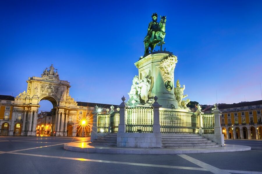 Lisbon: Private Half-Day Tour with Hotel Pickup - Alfama brings the most local character
