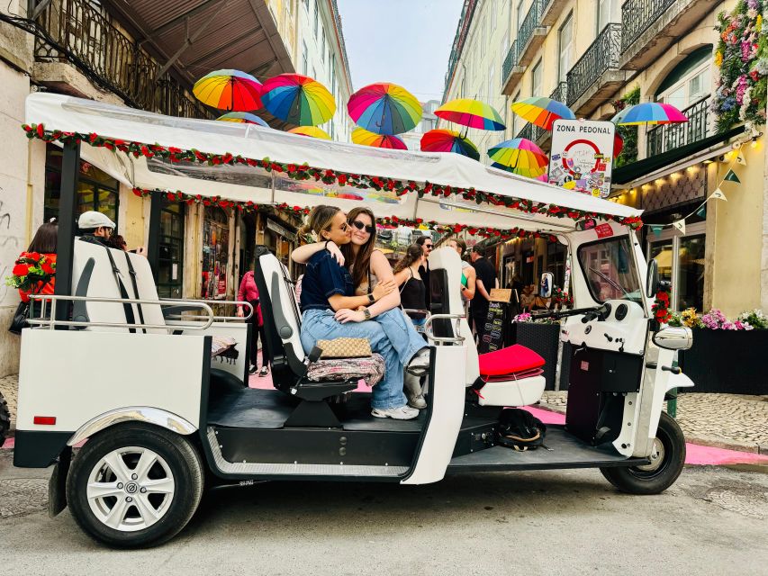 Lisbon: Private Sightseeing Tour by Tuk-Tuk - Pink Street and the Return Toward the Center