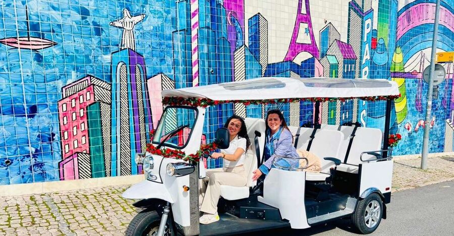Lisbon: Private Sightseeing Tour by Tuk-Tuk - From Time Out Market to Praça do Comércio