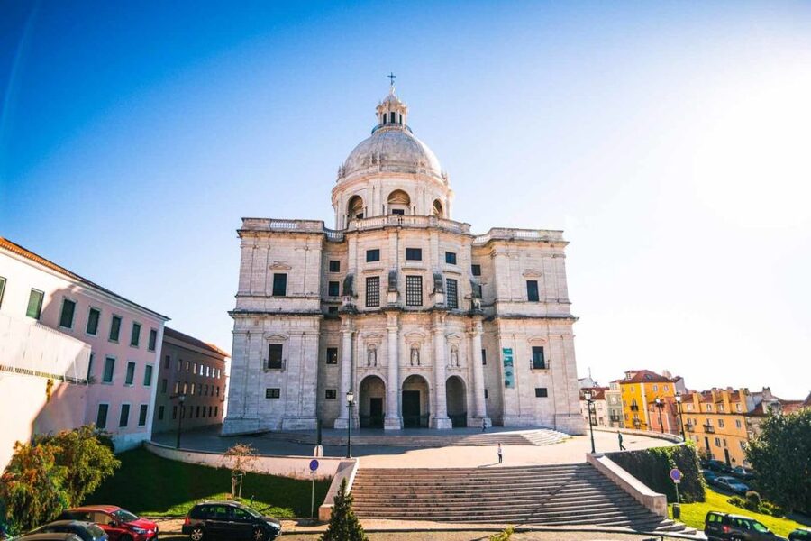 Lisbon: Private Sightseeing Tour in a Vintage Tuk Tuk - Three hours through Chiado and Bairro Alto