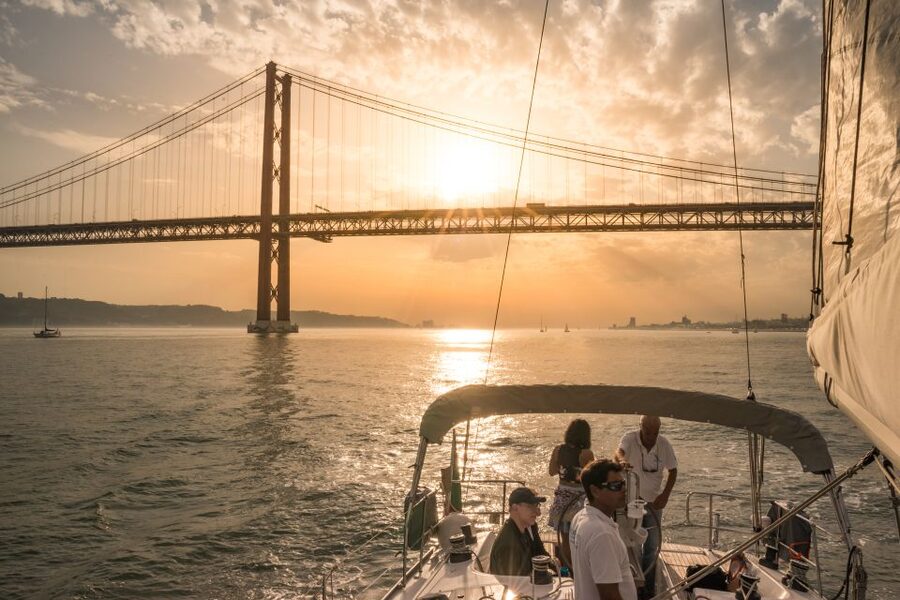 Lisbon: Private Sunset Cruise on the Tagus River with Drink - Who should book this Lisbon cruise