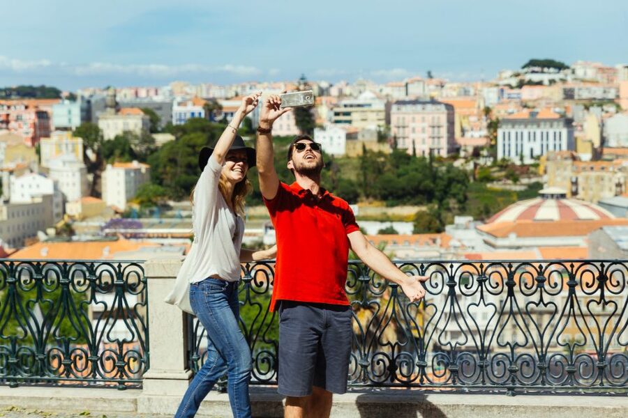 Lisbon: Private Tour with Locals – Highlights & Hidden Gems - A fast introduction to Lisbon from São Pedro de Alcântara