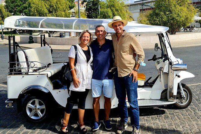 Lisbon Private Tuk Tuk Tour: City Highlights - Portas do Sol and Senhora do Monte