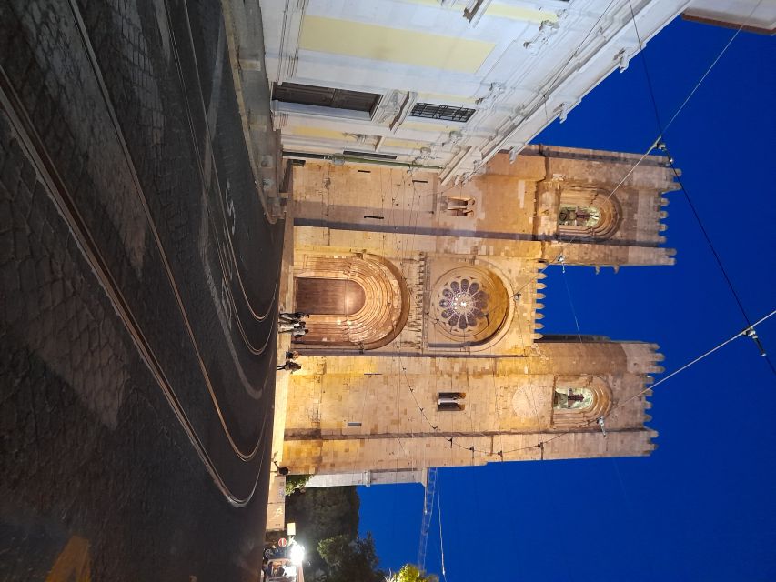 Lisbon: Private Tuk-Tuk Tour for 2 hours - Price and Group Value