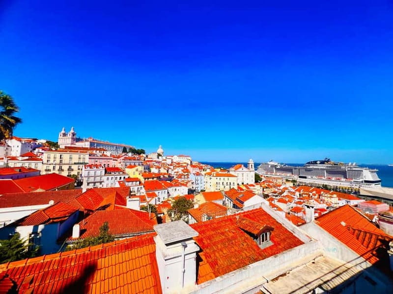 Lisbon: Private Tuk Tuk Tour with Polaroid Photos - Key points to know before booking