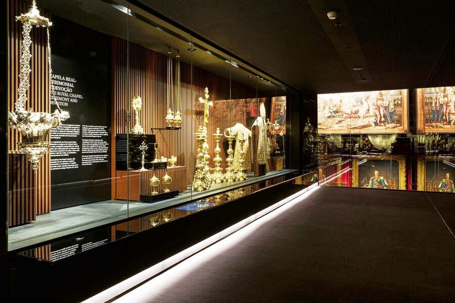 Lisbon: Royal Treasure Museum Entry Ticket - Security, bags, and practical comfort
