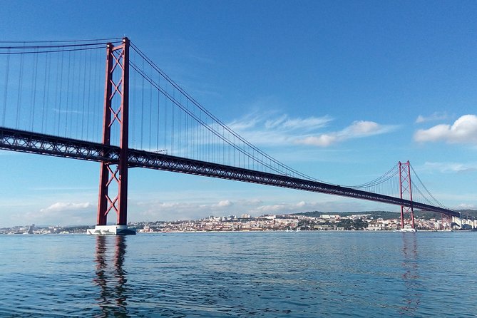Lisbon Sailing Tour on a Luxury Sailing Yacht with 2 Drinks - Seeing central Lisbon from the water