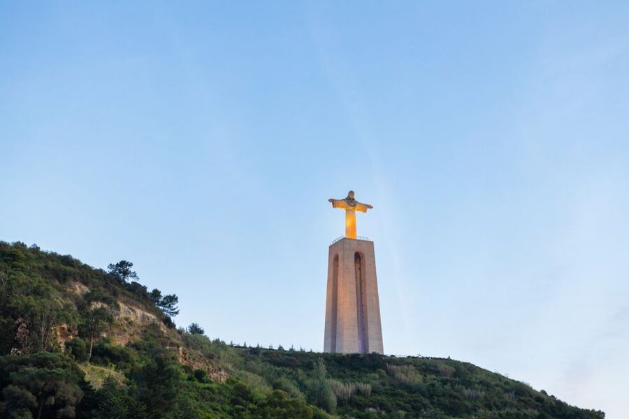 Lisbon: Sailing Tour on the Tagus River - What you get for $23