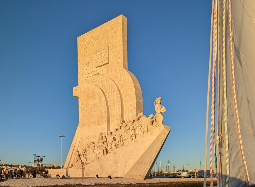 Lisbon: Scenic Day & Sunset Boat Tour with a Drink - Sunset, blankets, and the simple comforts