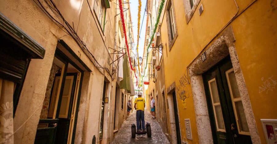 Lisbon: Segway Medieval Tour of Alfama and Mouraria - Why a Segway works well in Alfama