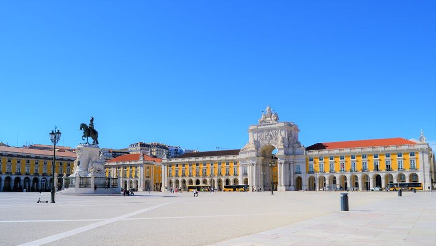 Lisbon: Segway Super Tour - Avenida da Liberdade, Rossio, and Chiado
