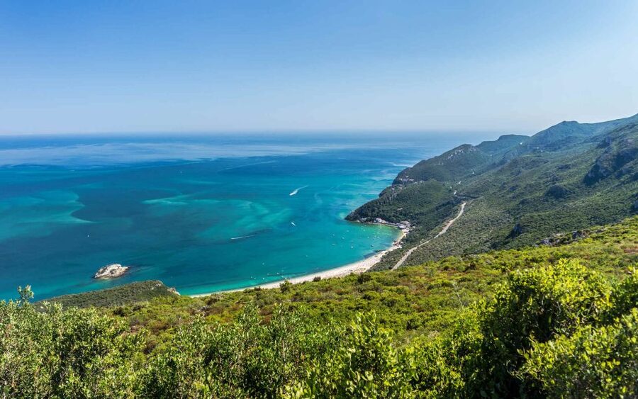 Lisbon: Setubal Arrábida Natural Park Adventure Circuit - What the four hours feel like