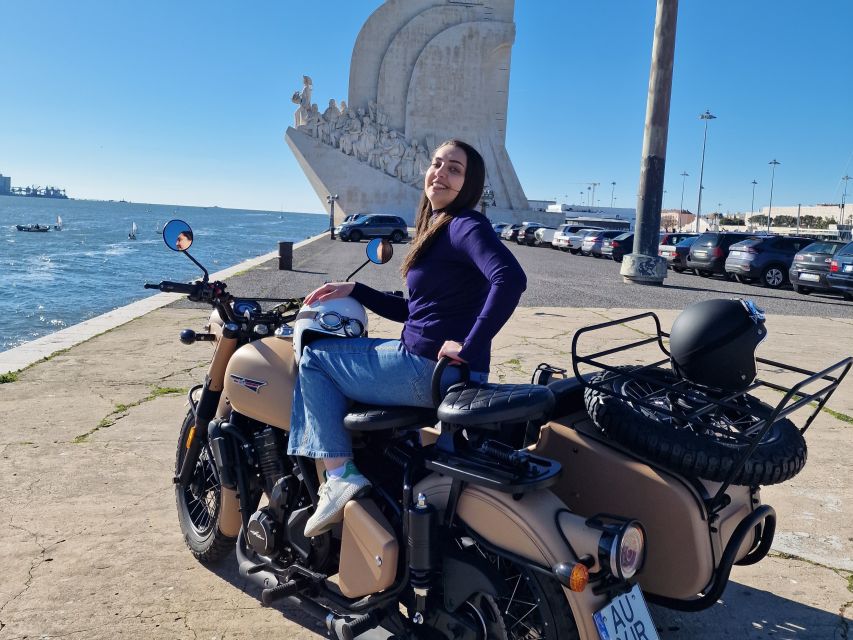 Lisbon: Sidecar Tour - What the guides add to the ride