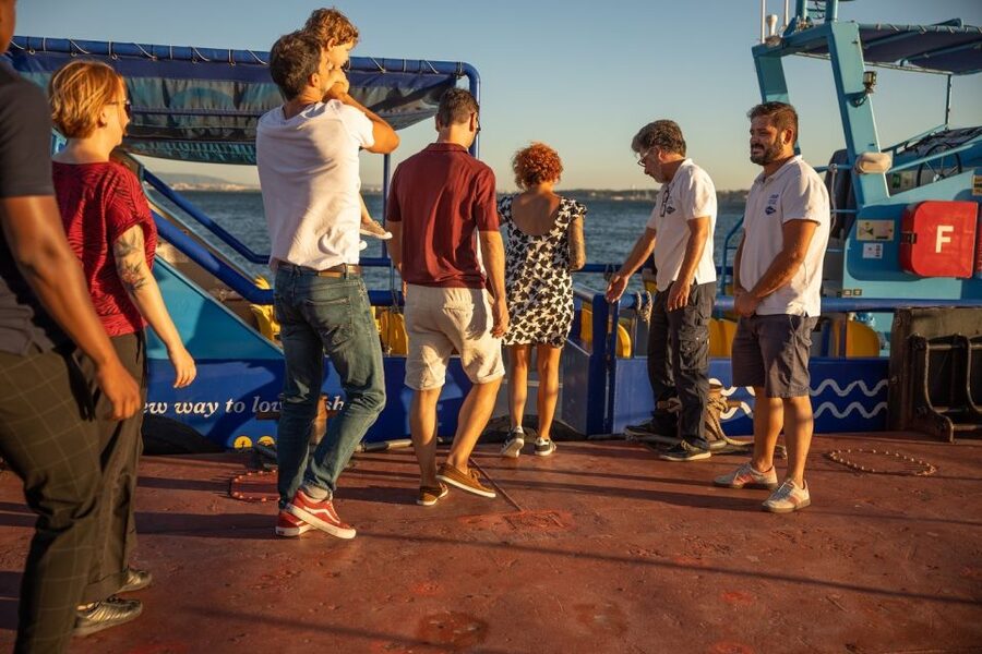 Lisbon: Sightseeing Boat Tour with Hop-On Hop-Off Option - Choosing your pier in central Lisbon or Belém