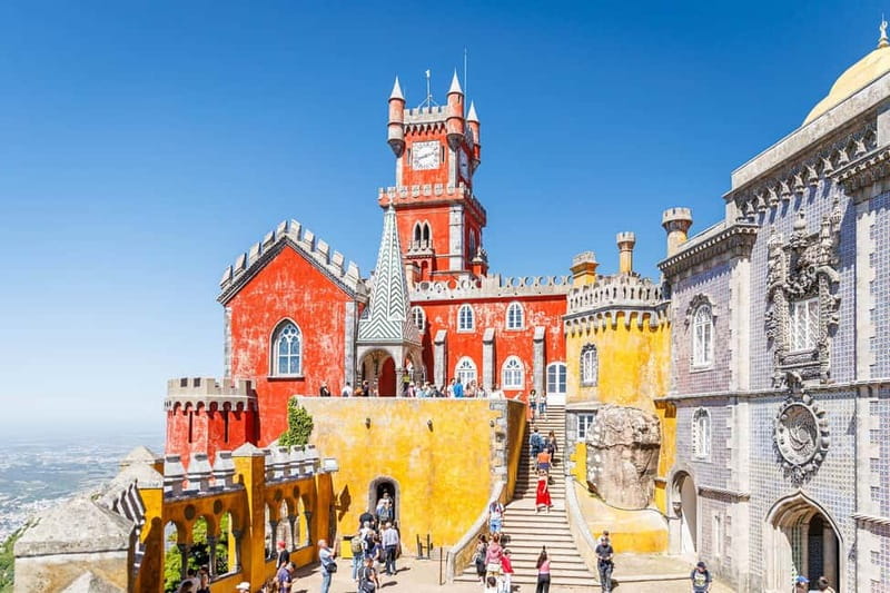 Lisbon: Sintra Cascais & Pena Palace Small Group Tour - Who should book this tour