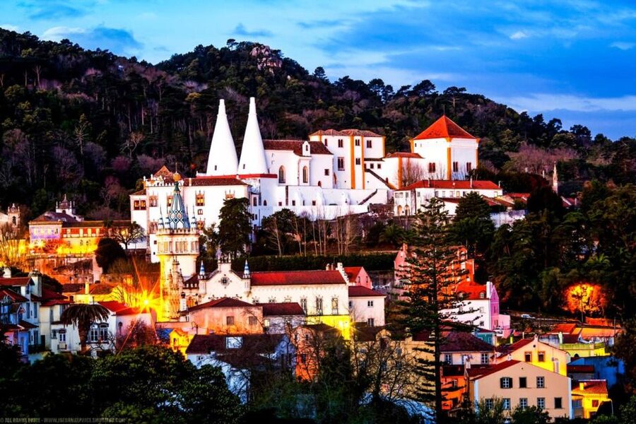 Lisbon: Sintra Half-Day Private Tour with Pena Palace - Guides who make the difference