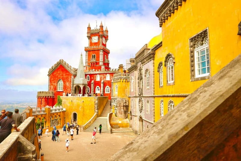 Lisbon: Sintra, Pena, Cascais & Cabo Day Tour with Tickets - Key points to know before booking