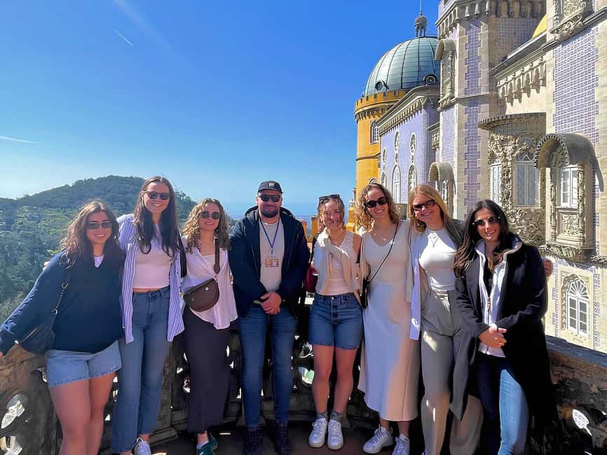 Lisbon: Sintra, Pena Palace, Cabo da Roca, & Cascais Tour - The minivan tradeoff