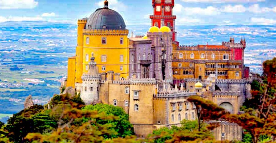 Lisbon: Sintra, Pena Palace, Quinta Regaleira, Cascais Tour - Quinta da Regaleira’s symbols and winding paths