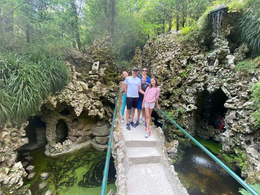 Lisbon: Sintra Tour with Pena Palace and Quinta da Regaleira - Estoril on the return route