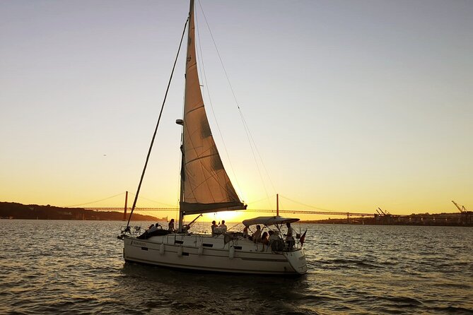 Lisbon Small Group 2h Sunset Sailing- Live Commentary & a Drink - The small yacht and onboard setting